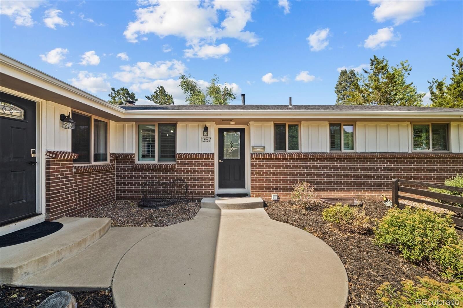 Property Photo:  1357 E Euclid Avenue  CO 80121 