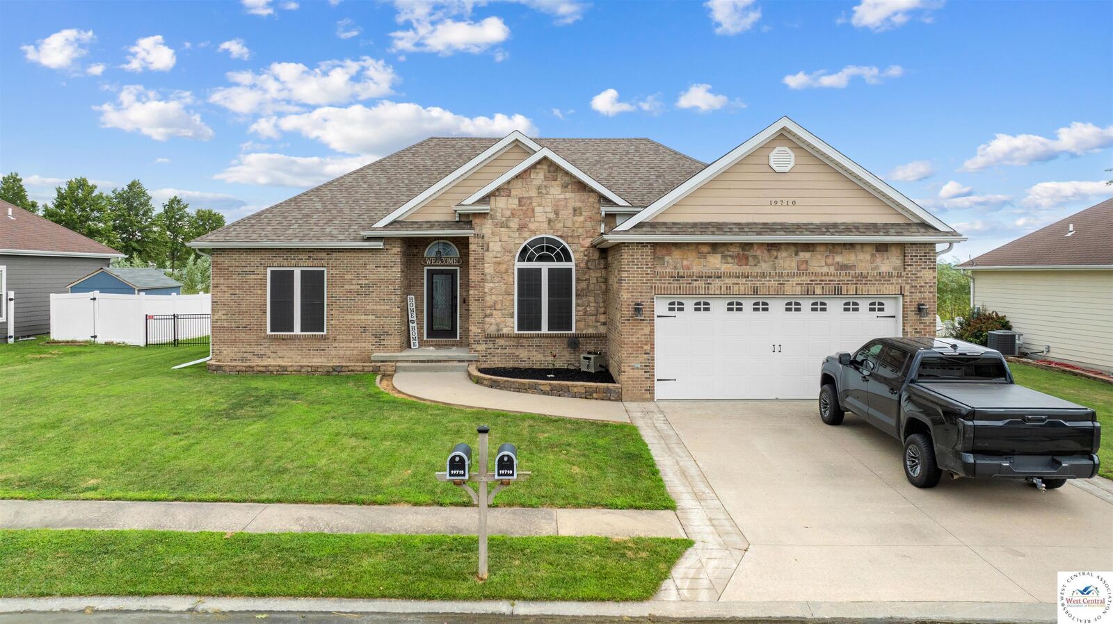 Property Photo: 19710 Mockingbird MO 65301