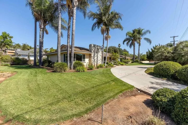 Property Photo:  2125 Walnut Lane  CA 92084 