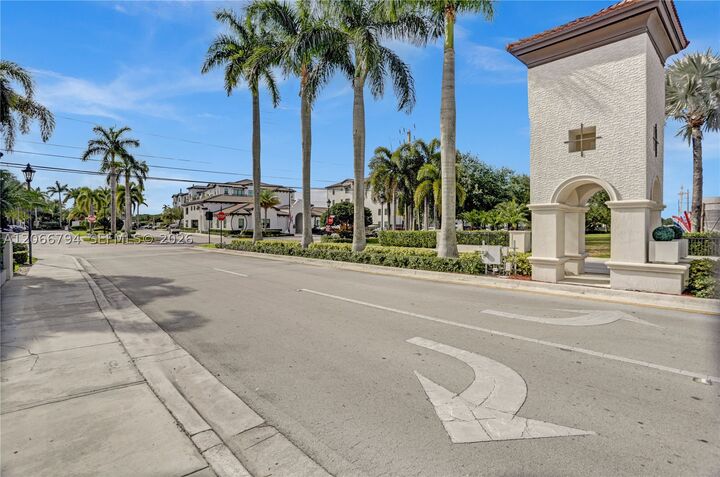 Property Photo: 12600 SW 50th Ct 425 FL 33027