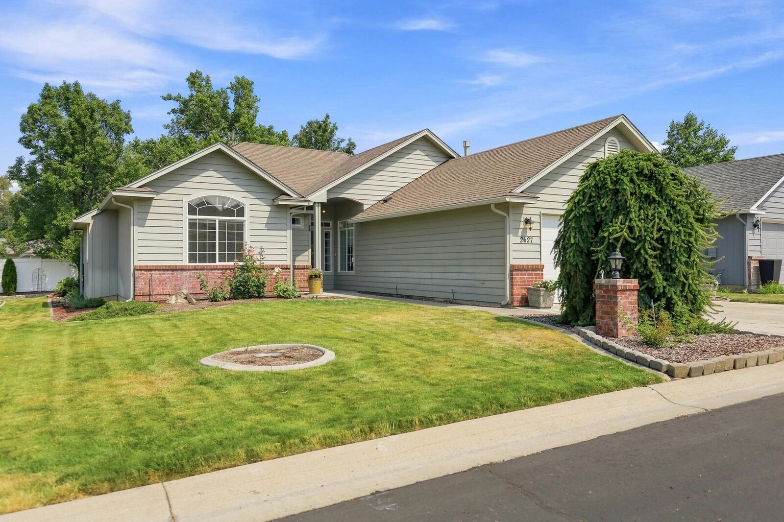 Property Photo:  2627 E 62nd Ln  WA 99223 