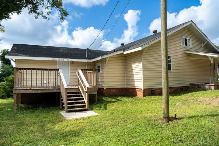 Property Photo:  445 Arch Street  SC 29301 