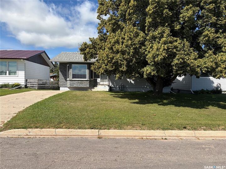 Photo de la propriété: 507 6th Street E SK S0A 4T0