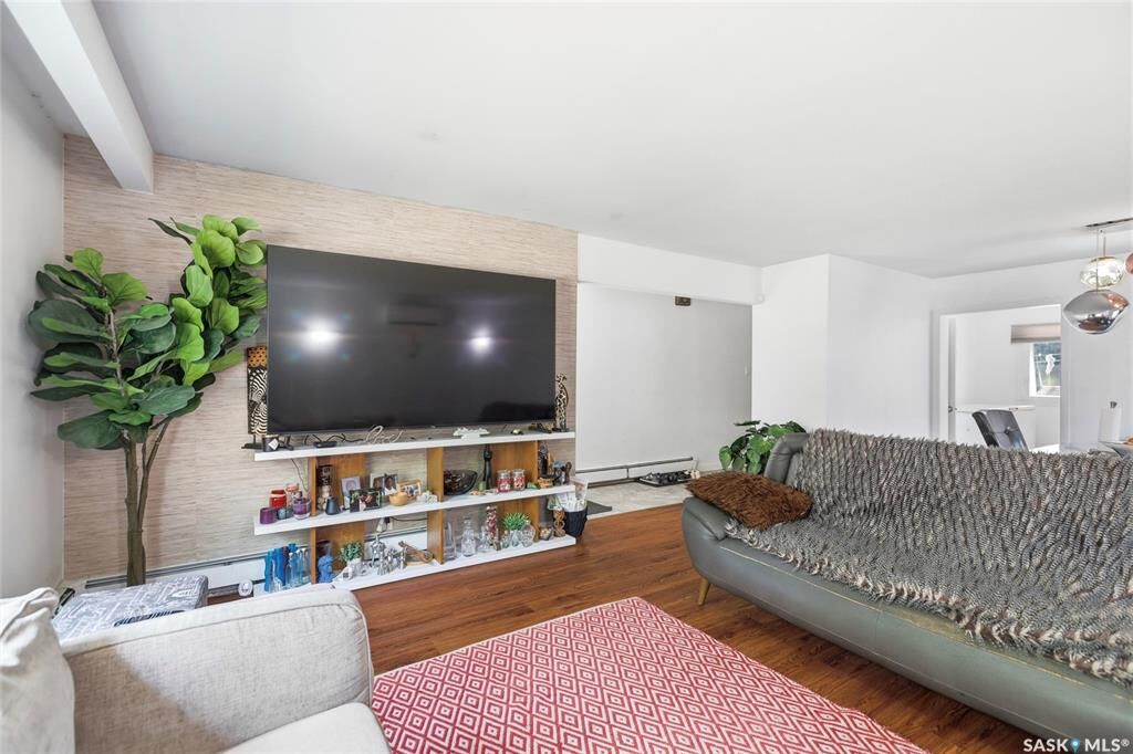 Property Photo: 1960 Cowan Crescent SK S4S 4C6