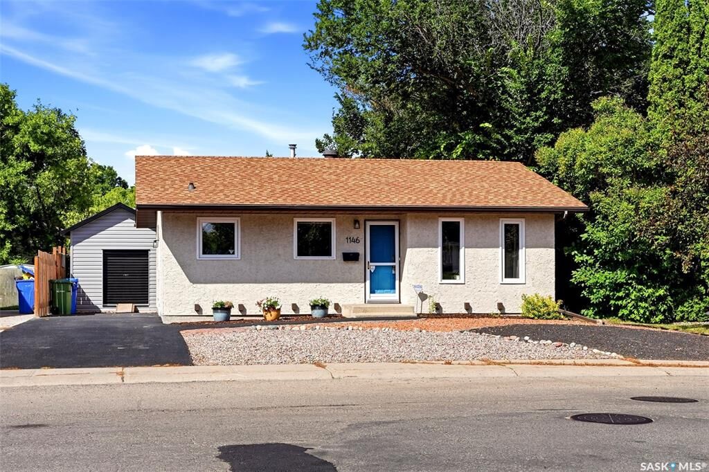 Property Photo: 1146 Graham Road SK S4N 5Z9