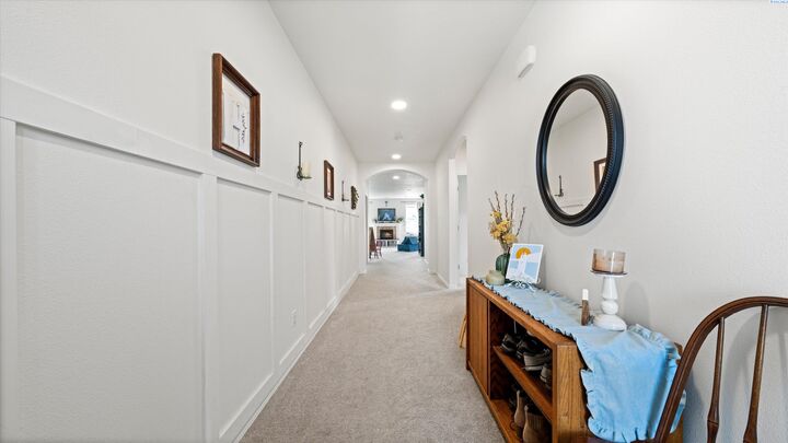 Property Photo: 831 Annajean Ave. WA 99320