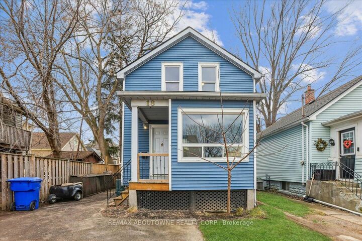 Property Photo: 18 Linwood Street ON L2R 1H3