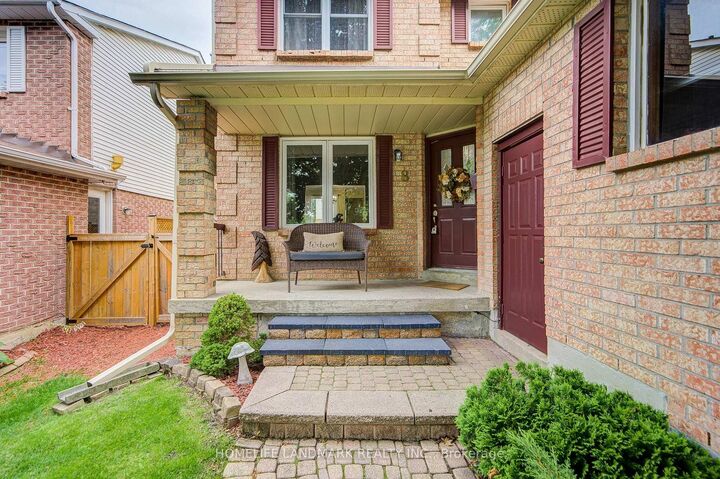 Property Photo: 8 Closs Square ON L4G 5H7