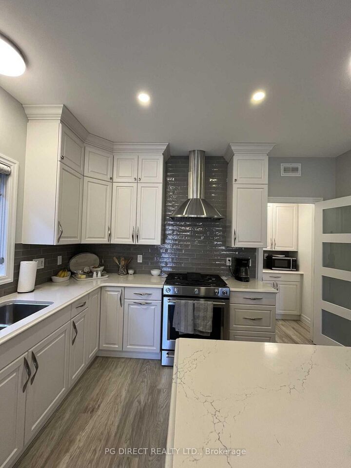 Property Photo: 26 Matheos Crescent ON K8V 0L2