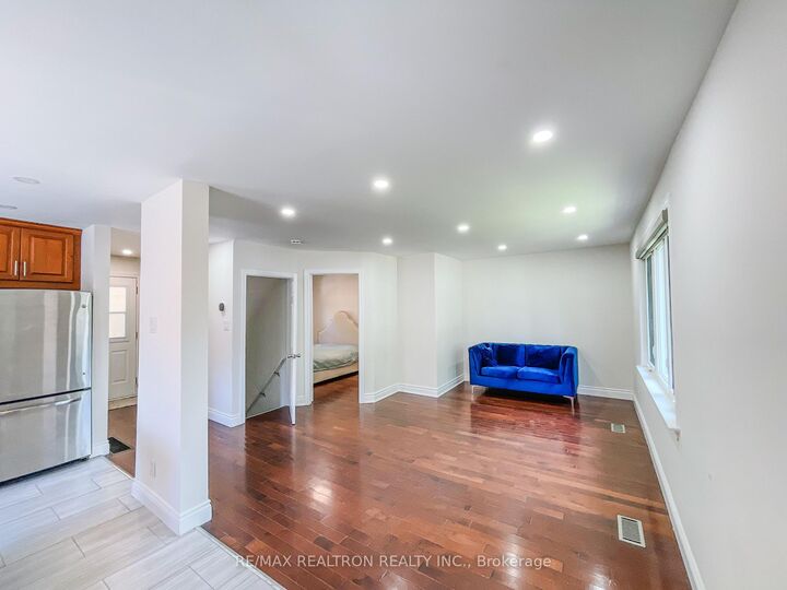 Property Photo: 52 Glen Cameron Road ON L3T 1P6