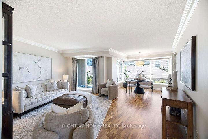 Property Photo: 2111 Lake Shore Boulevard W 508 ON M8V 4B2