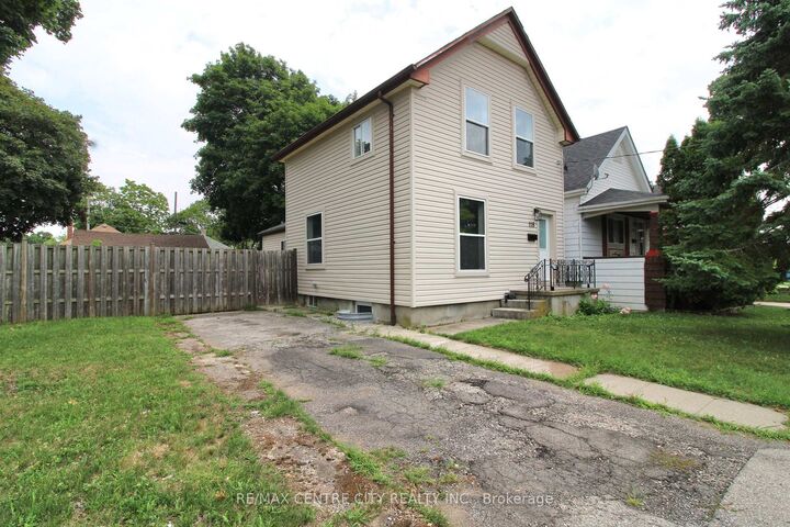 118 Delaware Street — photo 1