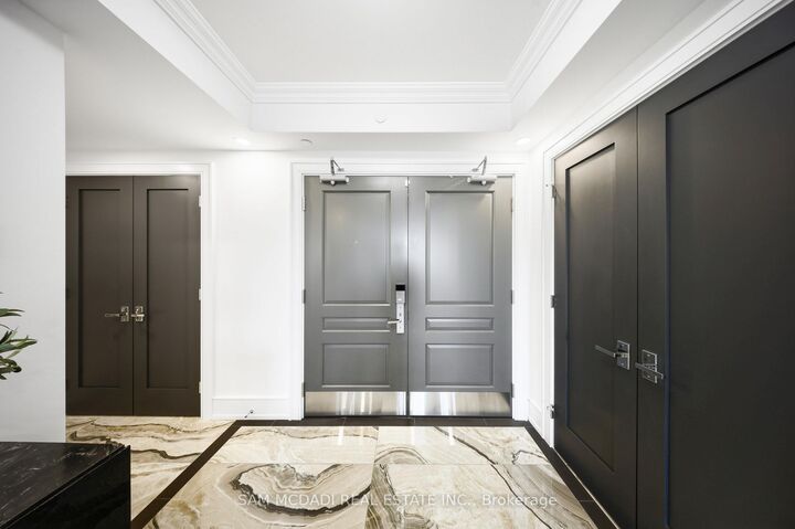 Property Photo: 2060 Lakeshore Road 308 ON L7R 0G2