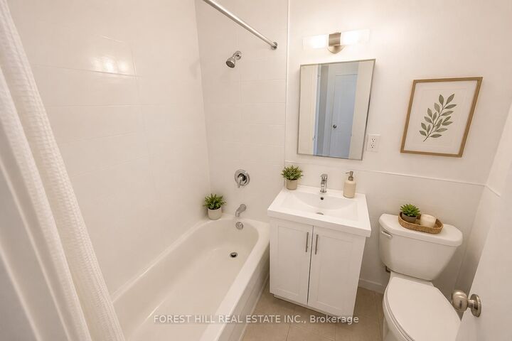 Property Photo:  104 Goodwood Park 309  ON M4C 5S9 