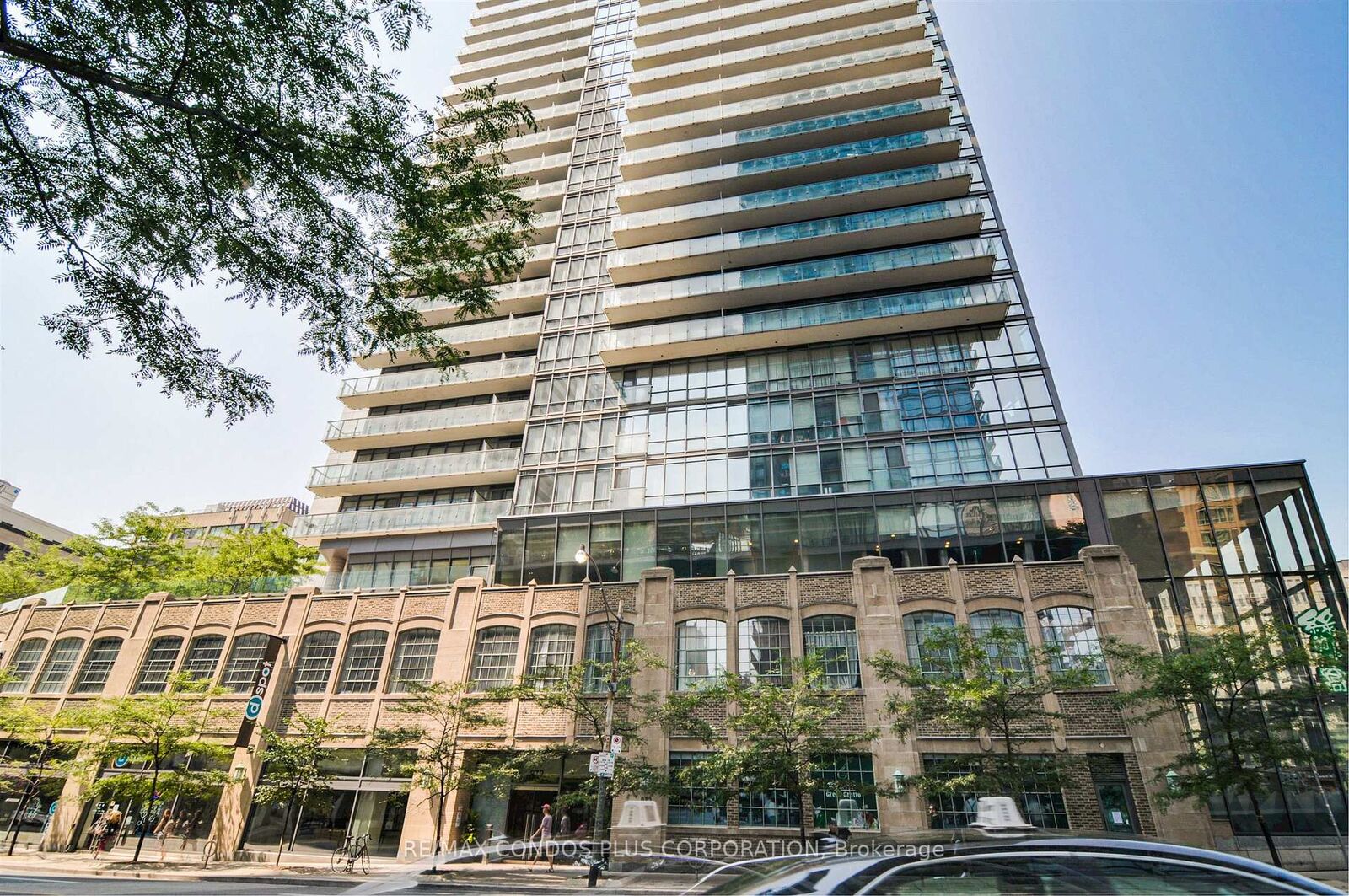 Photo de la propriété: 832 Bay Street 406 ON M5S 1Z6