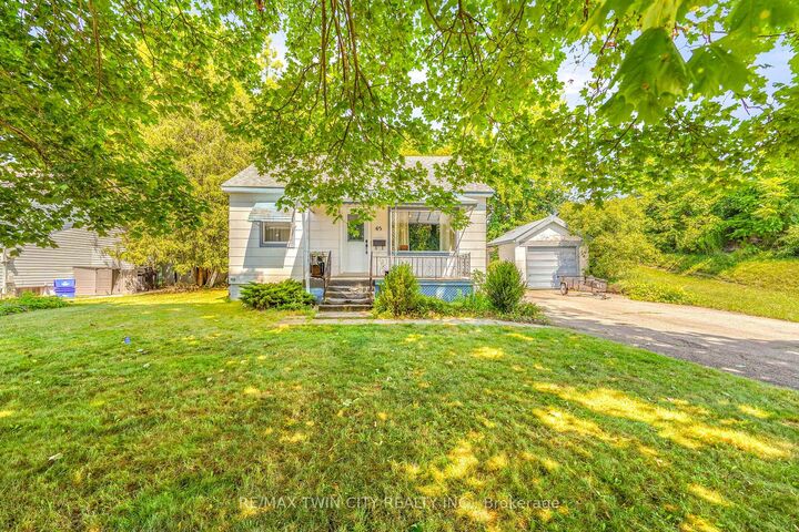 Property Photo: 45 Wellington Street ON N3L 1T2
