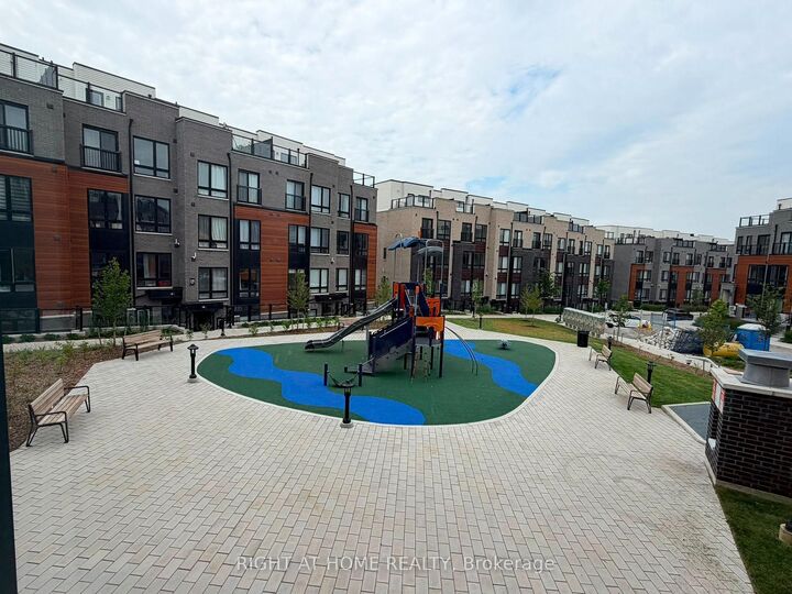 Property Photo: 10 Liben Way 14 ON M1B 0E8