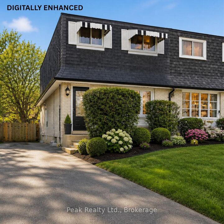 644 Perry Crescent — photo 1