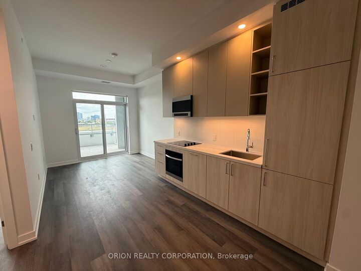 Property Photo: 5 Meadowdale Road 314 ON L4K 0C7