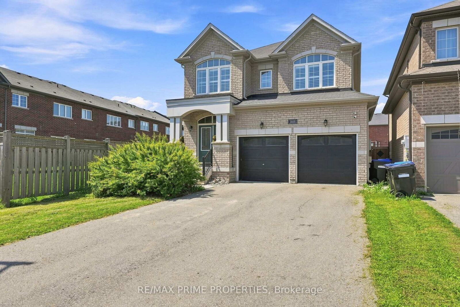 Property Photo: 1469 Farrow Crescent ON L9S 0L6