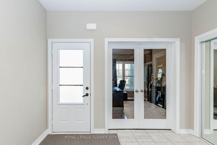 Property Photo: 944 O'Reilly Crescent ON L9V 2S4