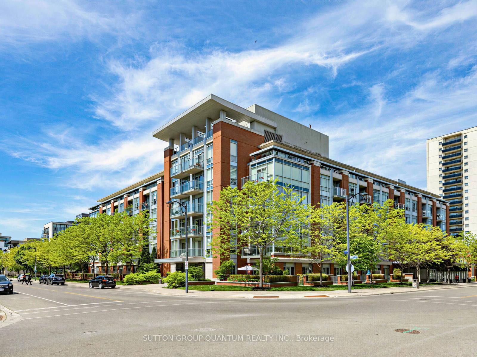 Property Photo:  80 Port Street E 304  ON L5G 4V6 