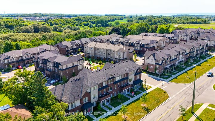 Property Photo: 2101 Prestonvale Road ON L1E 0H8