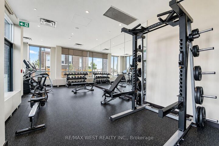 Property Photo: 60 Honeycrisp Crescent 311 ON L4K 0N5