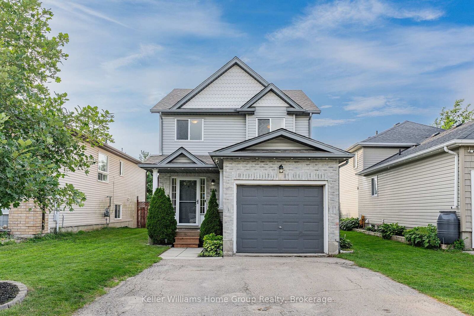 Property Photo: 284 Millburn Boulevard ON N1M 3S3