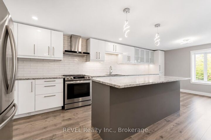 Property Photo: 52 Bula Drive Upper ON L2N 6R6