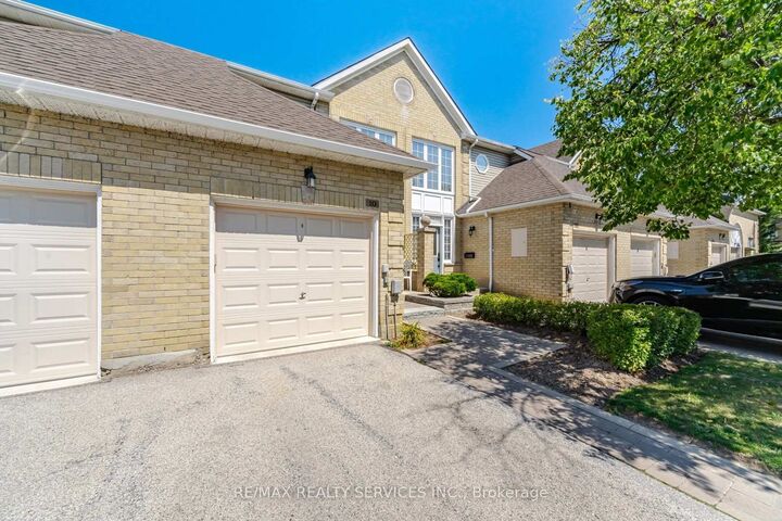 Photo de la propriété:  10 Hartnell Square  ON L6S 5W7 