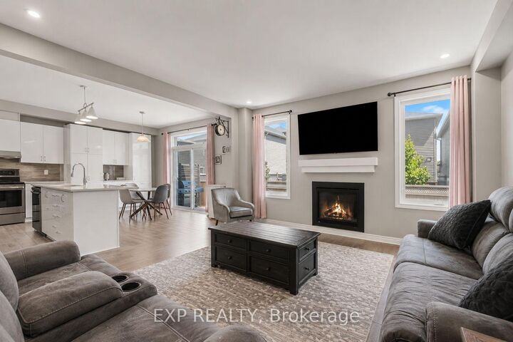 Property Photo: 719 Cashmere Terrace ON K2J 6M2