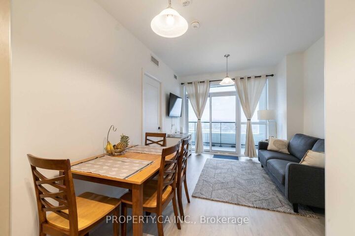 Property Photo: 50 George Butchart Drive 605 ON M3K 0C9