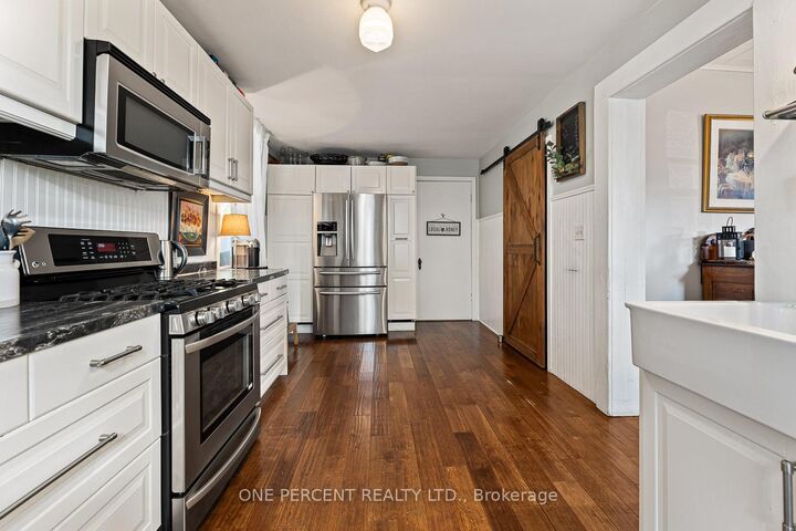 Property Photo:  3 Bird Avenue  ON L6V 1K8 