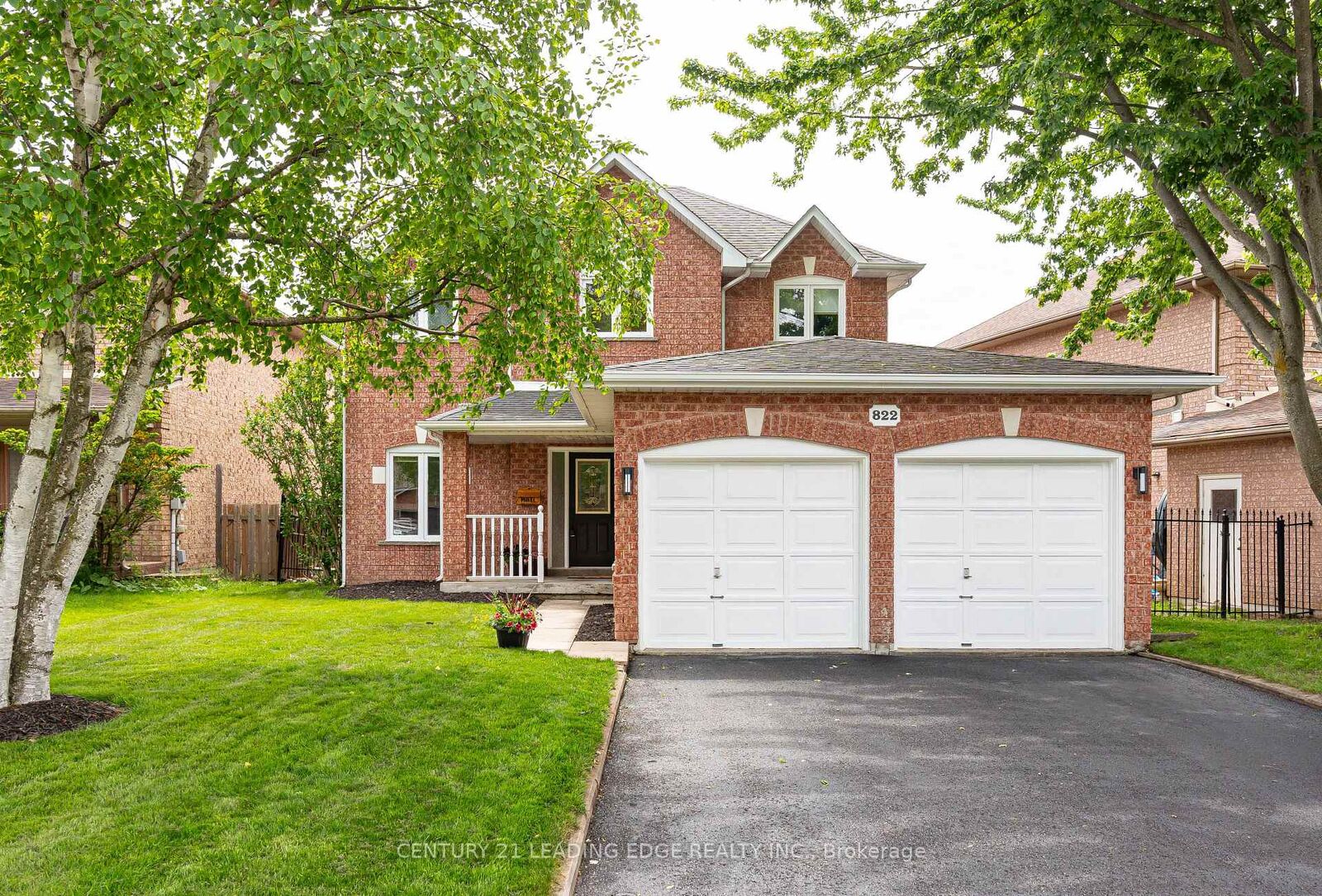 Property Photo: 822 Surin Court ON L3Y 8R4