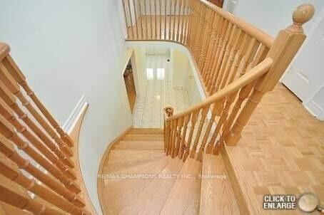 Property Photo:  10 Sprucelands Avenue  ON L6R 1M5 