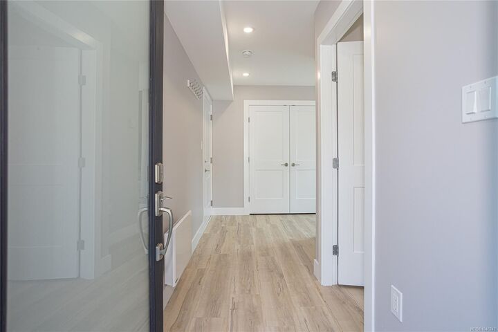 Property Photo:  213 Macdonald Rd  BC V0R 2G0 