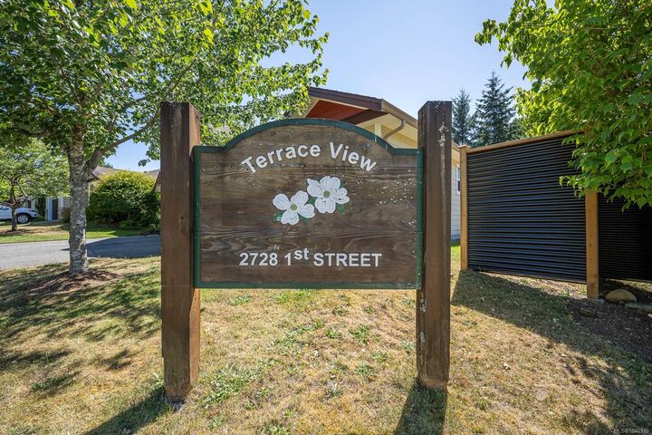 Property Photo: 2728 1st St #43 BC V9N 4A4