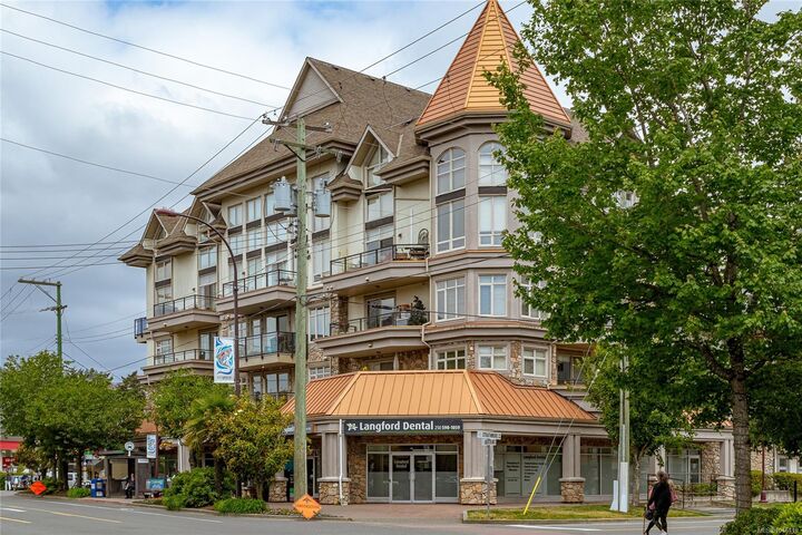 866 Goldstream Ave #216 — photo 1