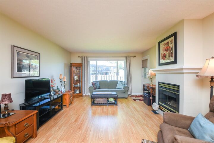 Property Photo: 1855 Willemar Ave #5 BC V9N 3M5