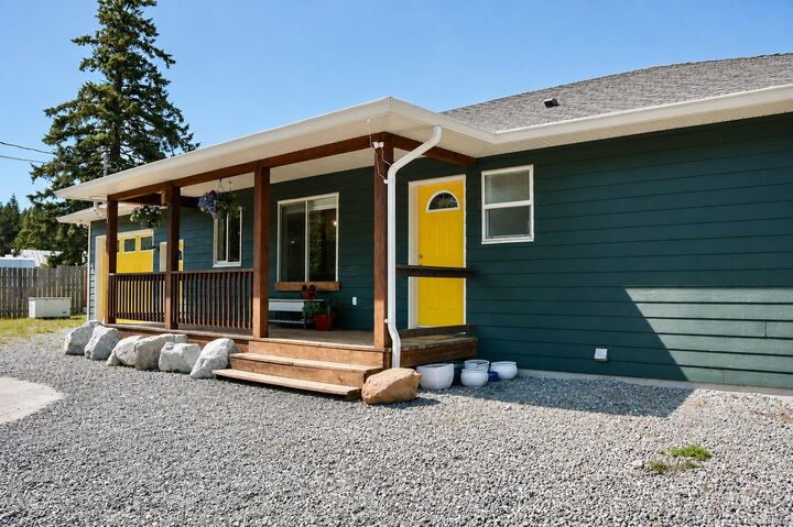 Property Photo: 9351 Central Lake Rd BC V9Y 8Z1