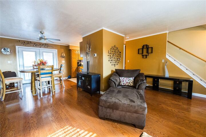 Property Photo:  963 Pittsburgh St  PA 15137 