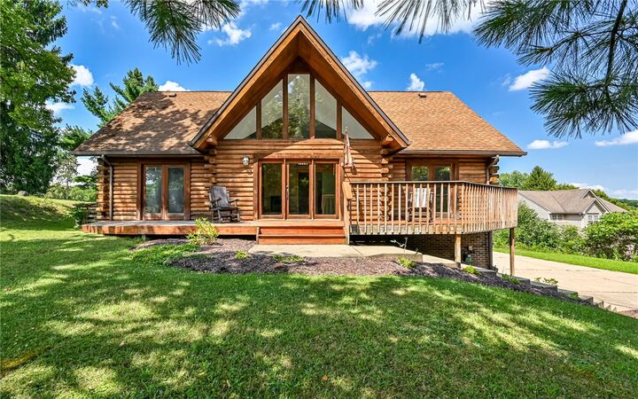 Property Photo:  707 Wexford Bayne Rd  PA 15090 