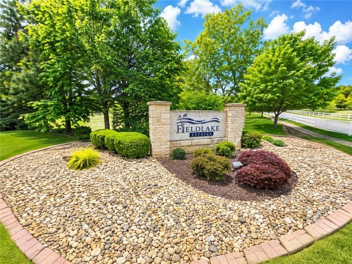 Property Photo: 2004 Maxwell Ln PA 16046