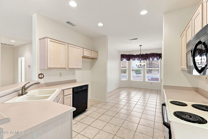 Property Photo:  14830 W Horseman Lane  AZ 85375 