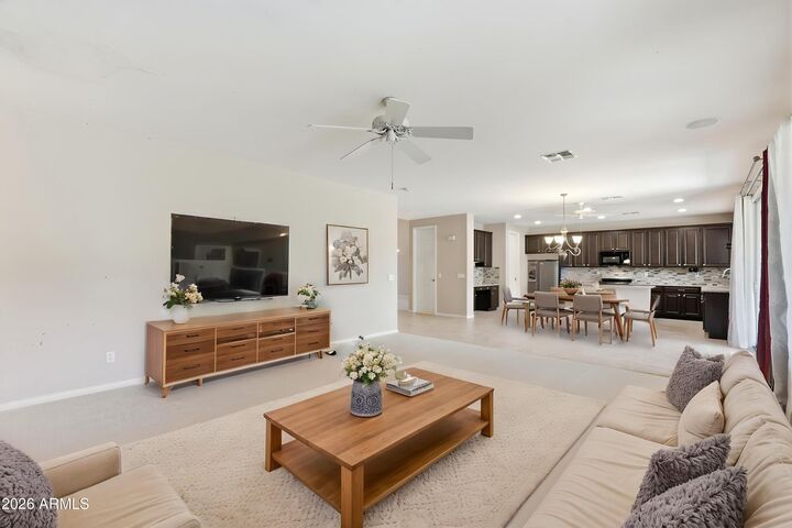 Property Photo: 2130 E Virgo Place AZ 85249