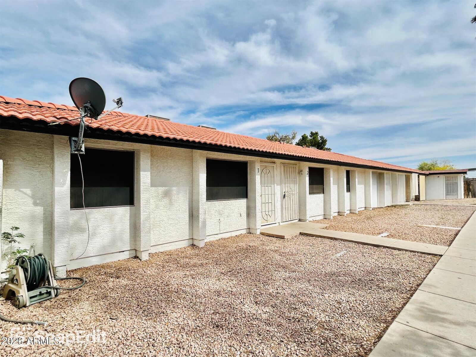 Property Photo:  457 E 9th Avenue  AZ 85204 