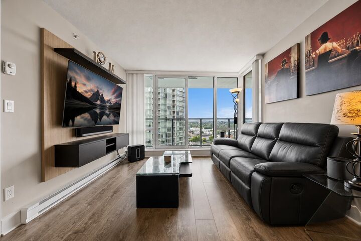 Property Photo: 4189 Halifax Street 2205 BC V5C 0H9