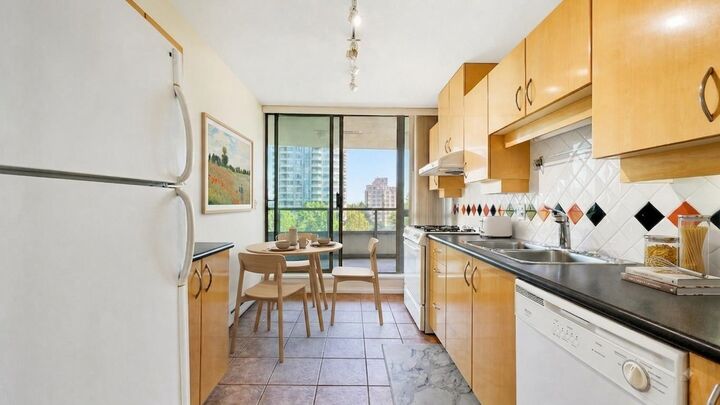 Property Photo: 4788 Hazel Street 603 BC V5H 4V9