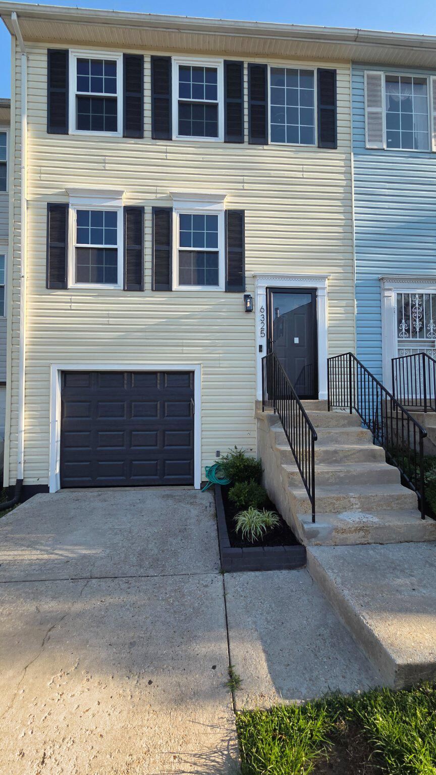 Property Photo:  6325 Sunvalley  MD 20747 